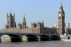Mi volt Nagy-Britannia fővárosának eredeti neve?