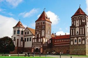 Fehéroroszországi kastélyok Fehéroroszország leghíresebb várai