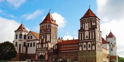 Fehéroroszországi kastélyok Fehéroroszország leghíresebb várai