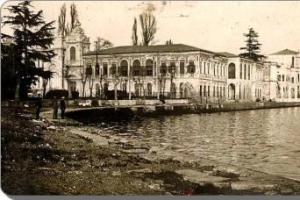 Dolmabahce palota (Dolmabahçe Sarayı) Isztambulban Hogyan juthatunk el a Dolmabahce palotába